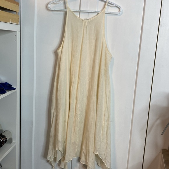 Rebellion | Cream Lace Sleeveless Boho Dress - Asymmetrical hem - Large - Picture 6 of 6